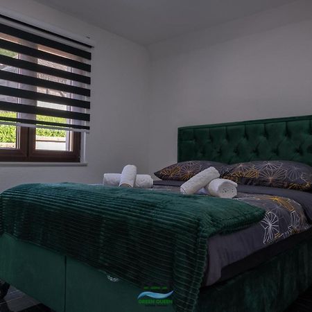 Holiday Houses Green Queen Bihać エクステリア 写真
