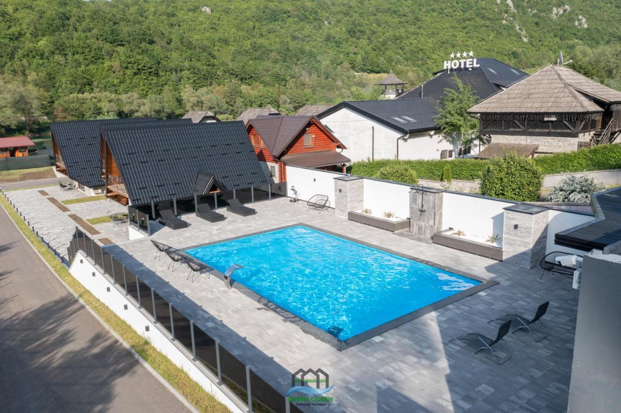 Holiday Houses Green Queen Bihać エクステリア 写真